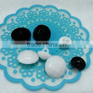 Fashion Good Quality Fancy Plastic Button With Leg Plaid Button for Shirts thumbnail-2