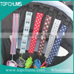 Wholesale Stock Environmental Plastic Pacifier Clip Fashion Baby Pacifiers thumbnail-1