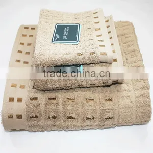 Solid-colored Set With Diamond Pattern Egyptian Cotton Towel Set thumbnail-3