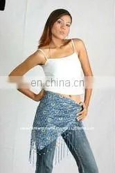 Triangle Scarf thumbnail-1