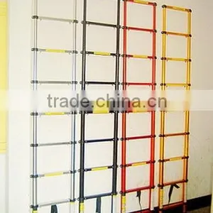 Telescopic Straight Ladder(with EN131 Certification) thumbnail-1