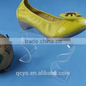 Clear Acrylic Shoe Holder thumbnail-3