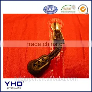 Hang Tag thumbnail-1