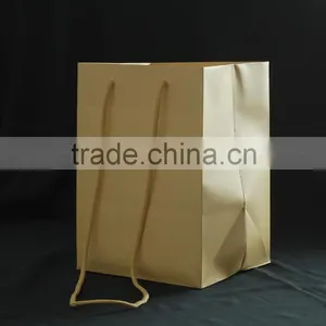 Flower Packaging Paper Bag, Promotional Bag thumbnail-5