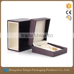 Custom Championship Leather Pearl Necklace Gift Box thumbnail-1