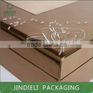 Embroidery Design Brown Cosmetic Box Packaging thumbnail-4