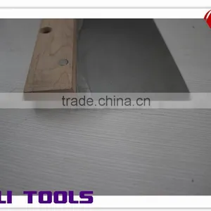 Carbon Steel Blade Scraper With Wooden Handle thumbnail-4