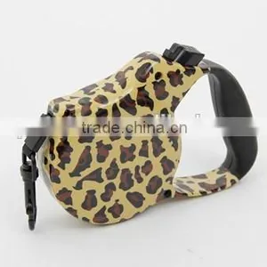 Hot Sale Wholesale Leopard Auto Retractable Wireless Dog Leash thumbnail-1