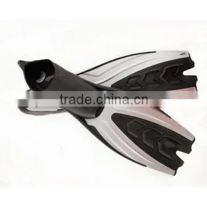 China Professional Manufacture Scuba Diving Equipment Diving Fins Adult Free Diving Fins Best Selling Swimming Fins thumbnail-3