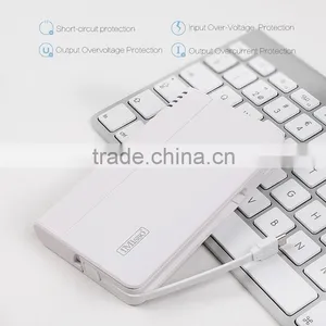 2016 New Long Lasting High Capacity Portable Rohs Power Bank for IPhone and Samsung Mobile Phones thumbnail-4