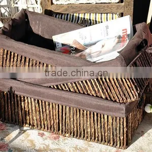 China Folk Hand Corn Husk Woven Storage Basket With Cotton Lining thumbnail-1