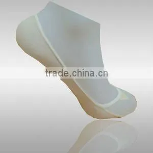 Women Lace Boat Socks thumbnail-1