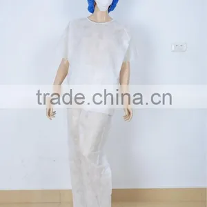 Short Sleeve White Disposable Medical Coveralls thumbnail-1