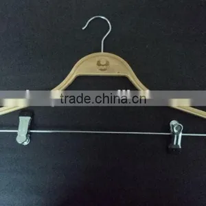 Round Reusable Bamboo Hangers With Various Sizes and Logo thumbnail-2