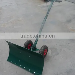 Snow Pusher Shovel thumbnail-1
