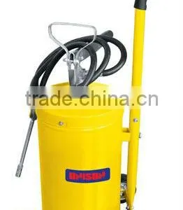 16L Professional Manual Grease Pump thumbnail-1