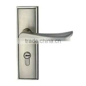 LUXURIOUS LOCK thumbnail-1