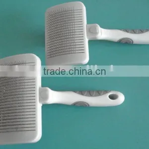 Self -cleaning Slicker Brush thumbnail-1