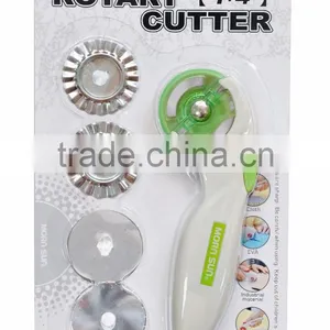 45mm Quilting Sewing Art Rotary Cutter for Children thumbnail-3