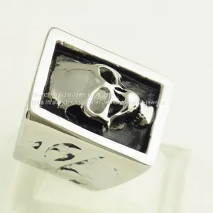 Eco-Friendly IP Plating Titanium Steel Men's Ring High Polish thumbnail-1