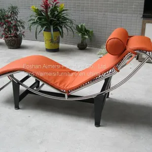 Vintage Original Le Corbusier Cassina LC4 Chaise Lounge Chair Black Leather thumbnail-2