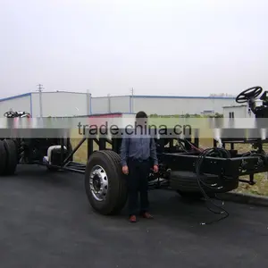 Dongfeng EQ6110KR 4X2 Tourist Bus Chassis lw thumbnail-2