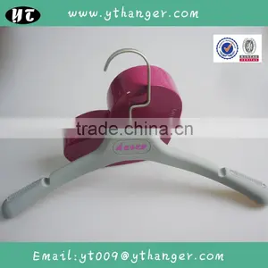 HA6993 New Style Rubber Coated Clothes Hanger Matching Style Suits Hanger thumbnail-3