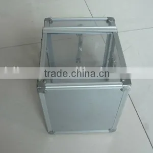 Aluminum Cosmetic Case thumbnail-5
