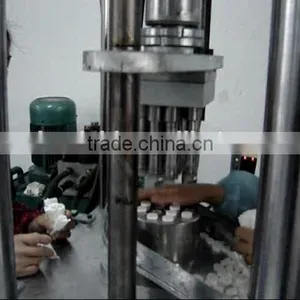 Multifunctional Towel Compressor thumbnail-3