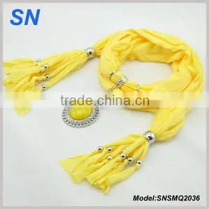 2016 Hot Fashion Lady Warmth Cashmere Printed Pendant Scraf thumbnail-2