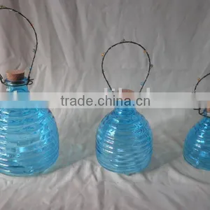 Bee Catching Device thumbnail-1