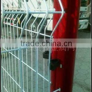 Wire Mesh Fence thumbnail-1