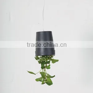 Esschert Design Special Hanging Plastic Roman Style Flower Pot Supplier's Choice thumbnail-4