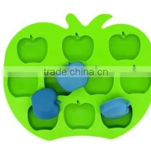 Factory Wholesaler Low Price Appled Shaped Silicone Ice Cube Tray thumbnail-1