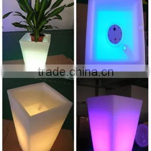 2017 New Design Color Changing Light Up LED Garden Clay Flowerpot / Planter Pot thumbnail-5