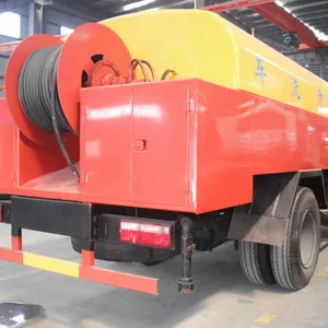High-pressure Cleaning Truck thumbnail-4