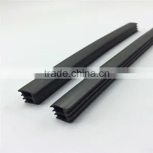 Good Quality Rubber Extrusion Uv-resistant Garage Door Weather Stripping thumbnail-1