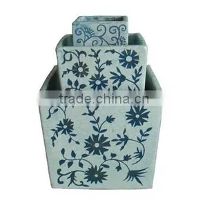 Flower Pot and Planter thumbnail-1
