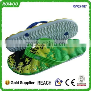 China Healthy Men's Eva Beach Slippers Flip Flops thumbnail-2