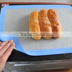 Factory Price 42x30cm Wholesale Silicone Baking Mat thumbnail-5
