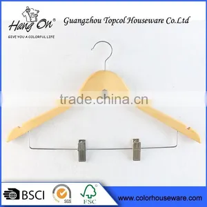 Black Plastic Pants Hanger With Clips thumbnail-3