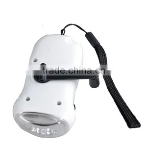 TP-PH005 Best Price 3 LED Hand Crank Solar Rechargeables Flashlight Price thumbnail-2