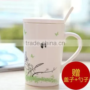 White Plain Ceramic Mug With Lid thumbnail-1