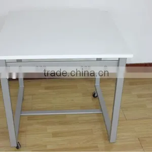 Display Table thumbnail-1