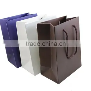 2016 Good Quality Printed Paper Gift Packaging Bags Pink Jewelry Bags Wholesale thumbnail-3