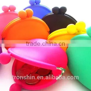 Factory Price Flexible Soft Rubber Squeeze Coin Purse for Keys thumbnail-4