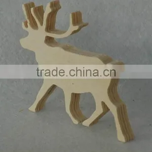 Unfinished Wood Carved Decorative Crafts of Christmas Reindeer thumbnail-2