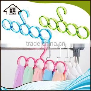 NBRSC Multi-function Plastic Scarf Hanger 5 Holes Scarf Hangers Towel Hanging Closet Organiser thumbnail-1