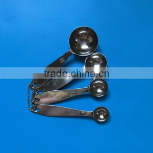 4 Pcs Stainless Steel Measuring Spoon Set With a Chain thumbnail-1