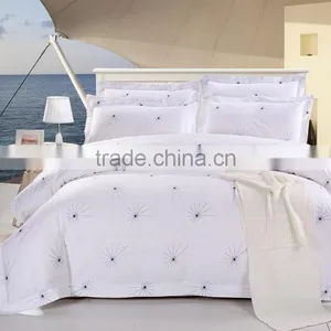 Embroidery Luxury Hotel Bedding Set thumbnail-4